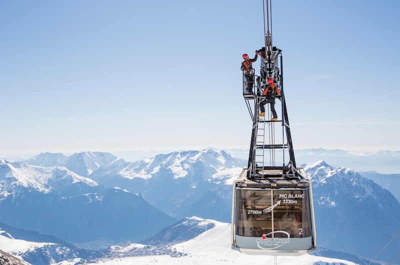 Le téléphérique du Pic Blanc à l'Alpe d'Huez / Images Google